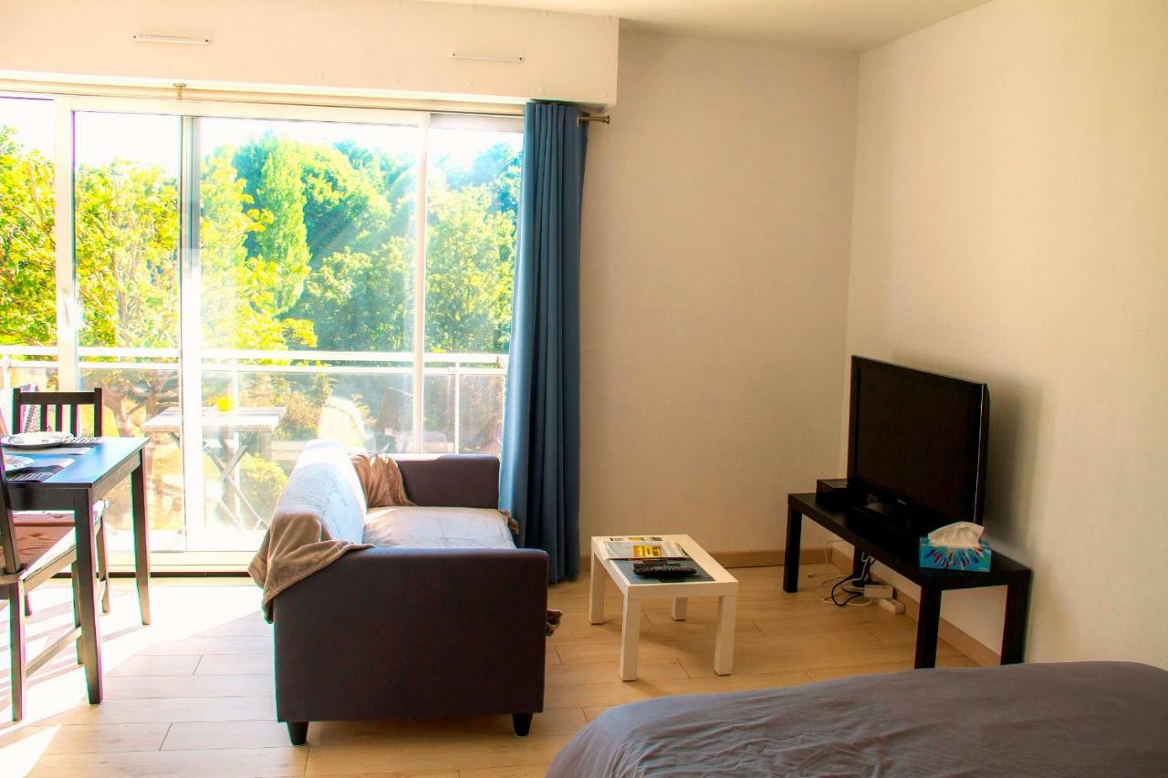 Apartment T1 Equipe Avec Balcon & Parking ! *